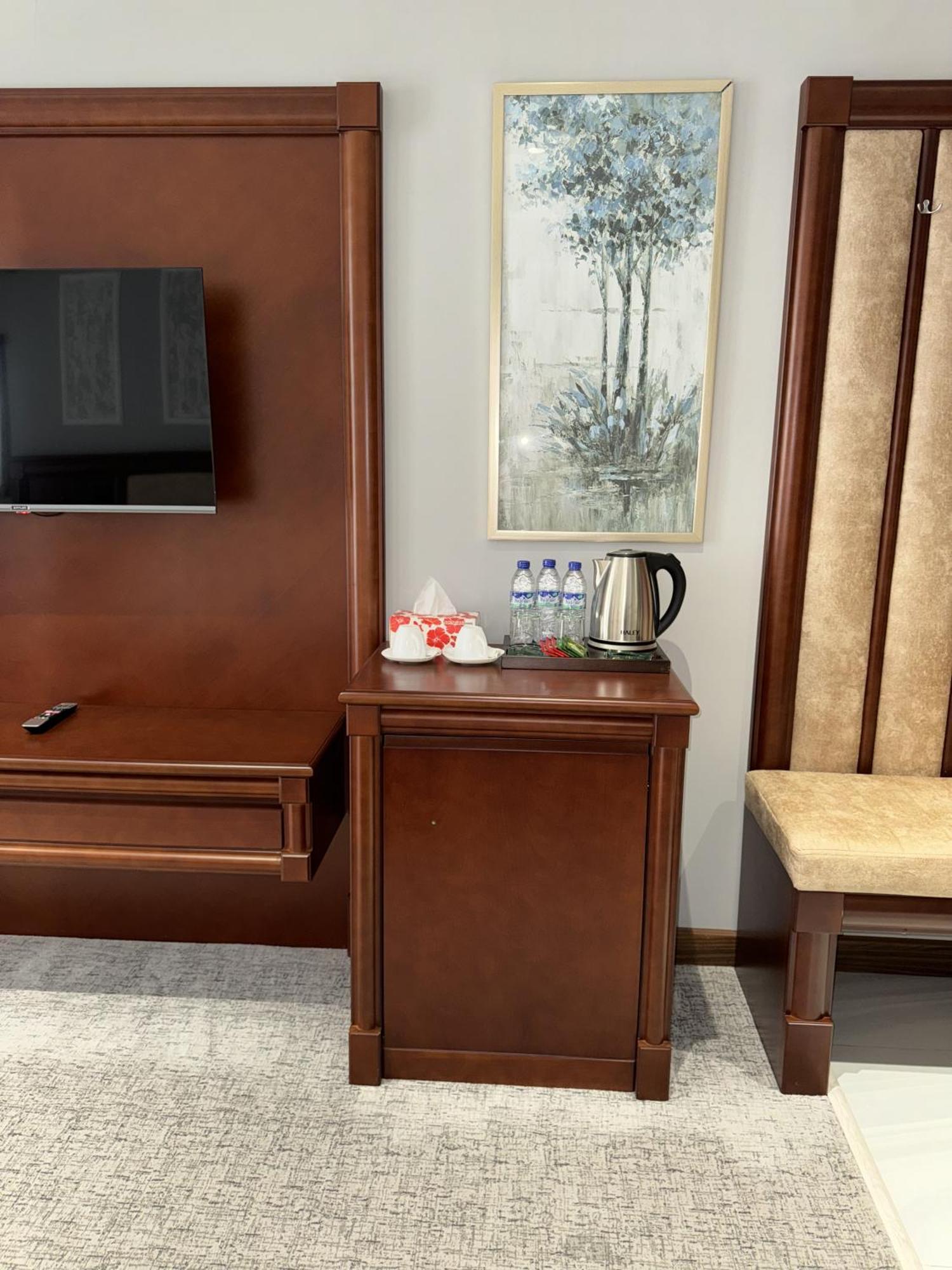 Mir Luxe Plaza Hotell Tasjkent Exteriör bild
